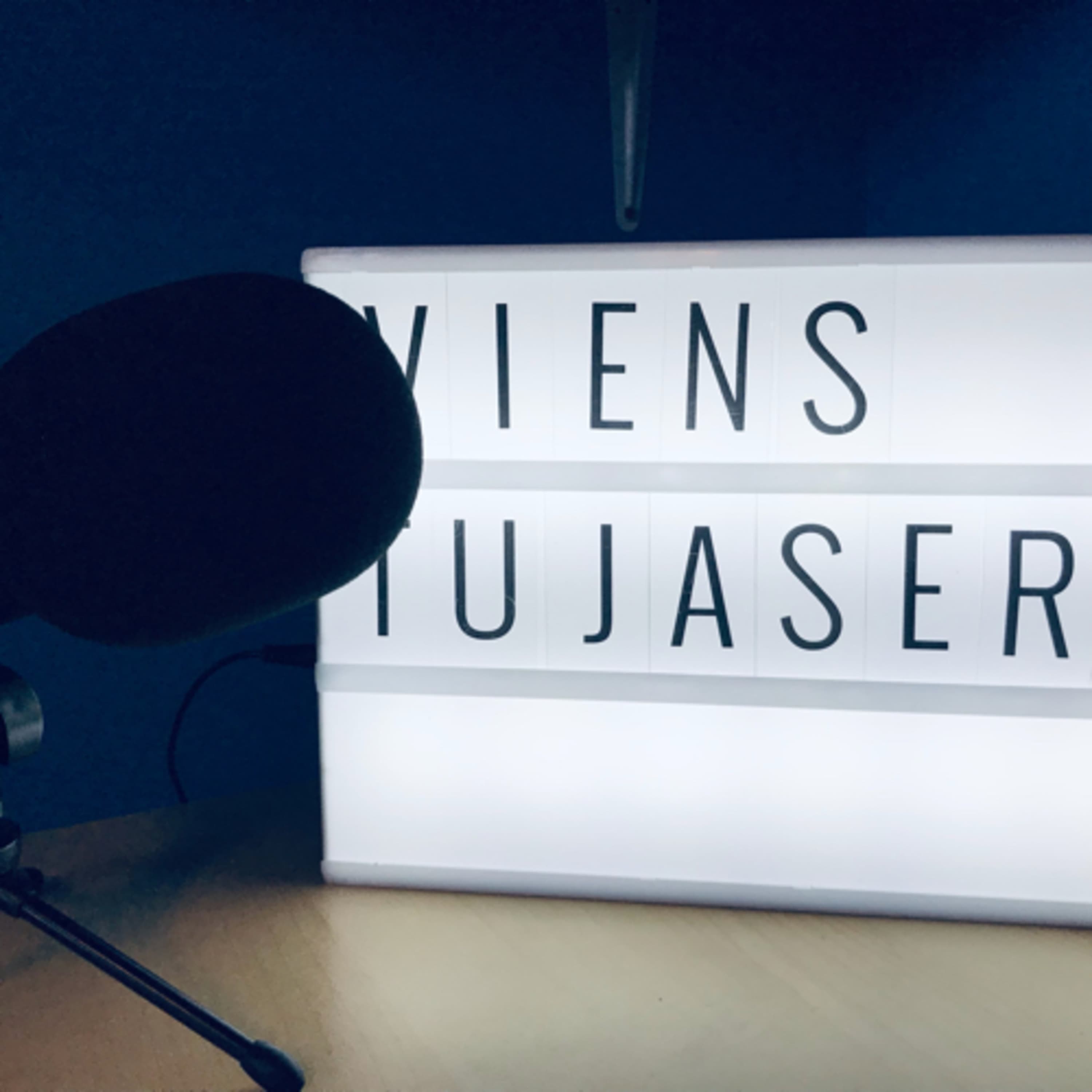 Viens tu jaser ?